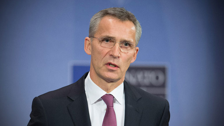 ΝΑΤΟ και Ε.Ε. καλούν τα Βαλκάνια να εργαστούν για τη «συμφιλίωση» μετά την καταδίκη του Μλάντιτς σε ισόβια