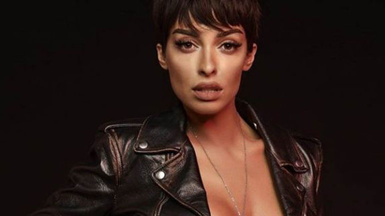 Η Ελένη Φουρέιρα στην πιο hot φωτογράφιση της καριέρας της!