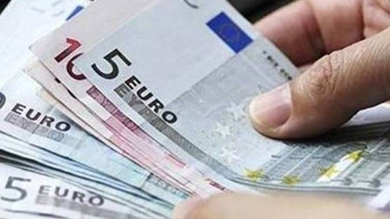 Μειώσεις δημοτικών τελών για επαγγελματίες από το δήμο Αθηναίων