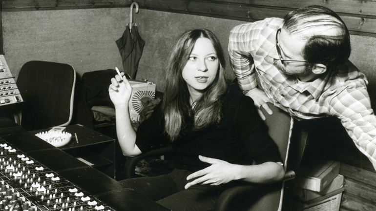 «λπ»: Μια ταινία για τη Λένα Πλάτωνος