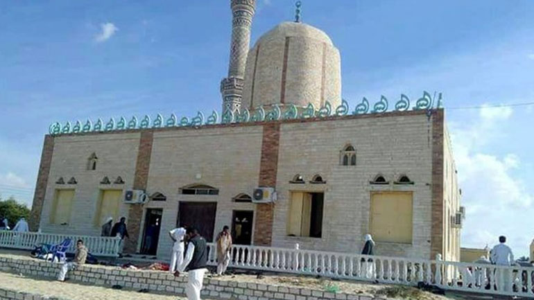 Στους 305 οι νεκροί από το μακελειό στην Αίγυπτο Στους 305 οι νεκροί από το μακελειό στην Αίγυπτο