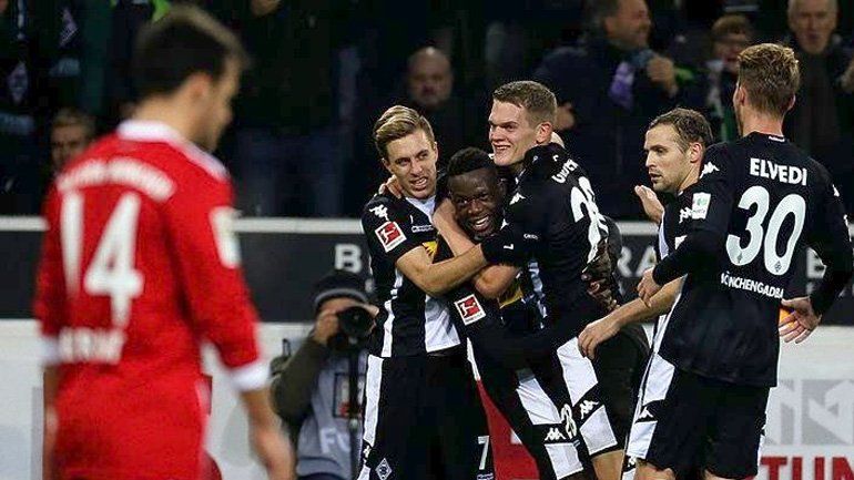 Έχασε η Μπάγερν, 2-1 η Γκλάντμπαχ