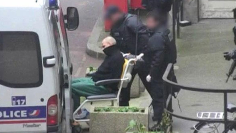 Γαλλία: Σε 25 χρόνια κάθειρξη καταδικάστηκε ο άντρας που πυροβόλησε φωτογράφο της «Liberation»