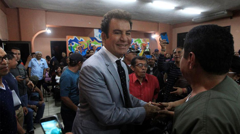 Ονδούρα: Προηγείται με ποσοστό 45,17% ο υποψήφιος της αριστερής αντιπολίτευσης Νασράλα