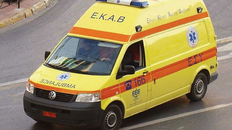 Τροχαίο με τέσσερις τραυματίες στο Λασίθι Τροχαίο με τέσσερις τραυματίες στο Λασίθι