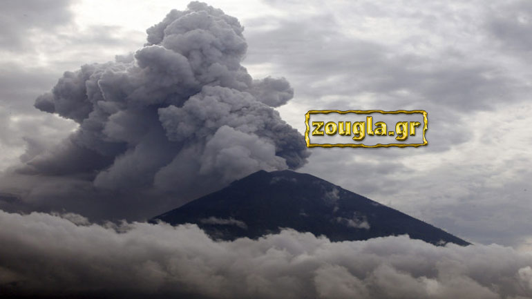 Αποχωρούν με ασφάλεια από το Μπαλί οι Έλληνες τουρίστες μετά την έκρηξη του ηφαιστείου