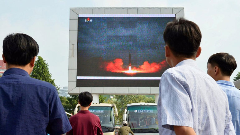 Βόρεια Κορέα: Επιτυχής η δοκιμή του νέου ICBM Hwasong-15