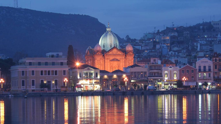 Μυτιλήνη: Άγνωστοι βανδάλισαν μνημείο με ονόματα προσφύγων που έχασαν τη ζωή τους Μυτιλήνη: Άγνωστοι βανδάλισαν μνημείο με ονόματα προσφύγων που έχασαν τη ζωή τους