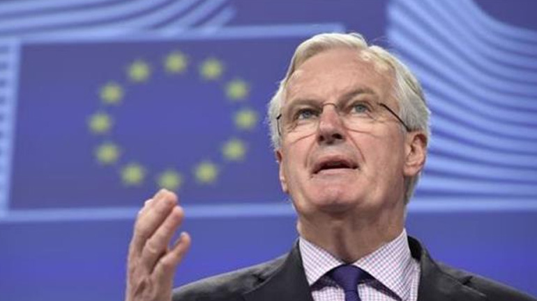 Μπαρνιέ: «Φήμες» τα περί συμφωνίας για το Brexit