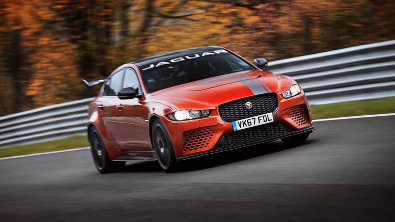 H Jaguar XE SV Project 8 έσπασε το ρεκόρ της Alfa Romeo Giulia Quadrifoglio