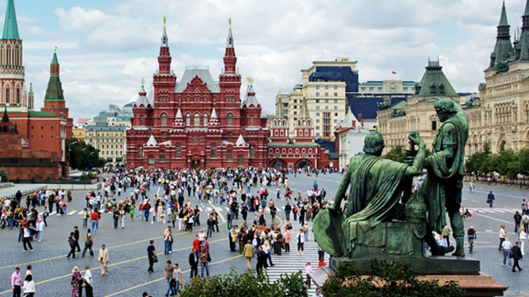Στα κόκκινα «θα ντυθεί» η Μόσχα με αφορμή την Παγκόσμια Ημέρα κατά του AIDS