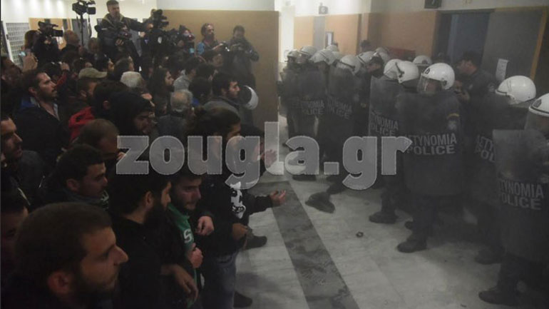 Κλειστό λόγω… χημικών το Ειρηνοδικείο στη Λουκάρεως