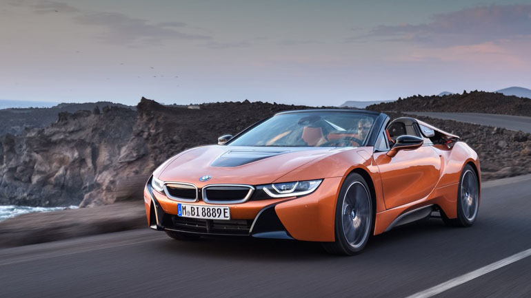 BMW i8 Roadster: Η σταρ της άνοιξης BMW i8 Roadster: Η σταρ της άνοιξης