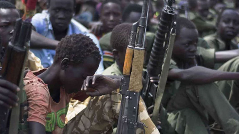 OHE: Ένοπλες οργανώσεις στο Σουδάν εξακολουθούν να στρατολογούν παιδιά