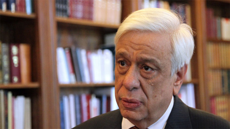 Παυλόπουλος: «Η Ελλάδα δεν εξερράγη, γιατί λειτουργούν ακόμη οι θεσμοί της Εκκλησίας και της οικογένειας»