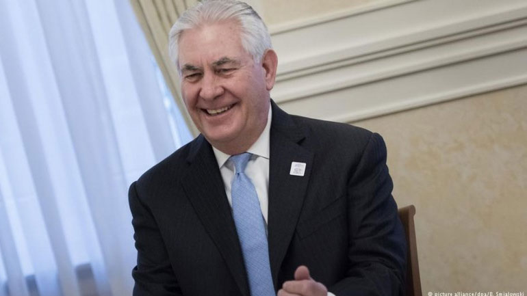 Ο Λευκός Οίκος διαβεβαιώνει πως ο Τίλερσον θα παραμείνει στη θέση του