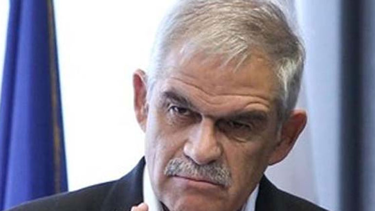 Διαψεύδει ο Τόσκας τα γερμανικά ΜΜΕ που ανέφεραν παράνομες εισόδους στη Γερμανία από την Ελλάδα Διαψεύδει ο Τόσκας τα γερμανικά ΜΜΕ που ανέφεραν παράνομες εισόδους στη Γερμανία από την Ελλάδα