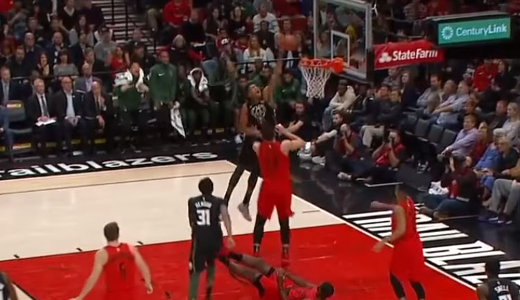 Κέρδισαν στο Πόρτλαντ οι Μπακς – 20 πόντους ο Γιάννης