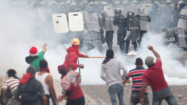 Ονδούρα-προεδρικές εκλογές: Ένας νεκρός, τουλάχιστον 20 τραυματίες σε διαδηλώσεις εξαιτίας της προβληματικής διαδικασίας καταμέτρησης