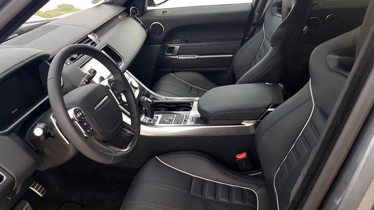 Το εσωτερικό του βρετανικού SUV
