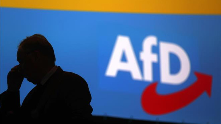 Μάχη μέχρις εσχάτων για την προεδρία του AfD στο συνέδριο του κόμματος στο Αννόβερο