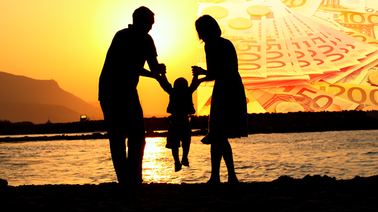 Αυξάνονται τα οικογενειακά επιδόματα