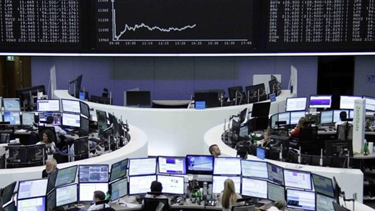 Ισχυρή άνοδος στις ευρωαγορές – Yποχωρεί το ευρώ