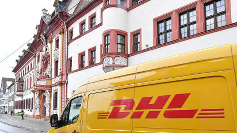 Γερμανία: Ύποπτο πακέτο που περιείχε πιθανότατα χειροβομβίδα, παραδόθηκε από την DHL στις αρχές