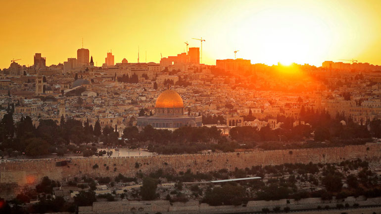 Ξένοι και Αμερικανοί αξιωματούχοι προειδοποιούν τον Τραμπ να μην ανακηρύξει την Ιερουσαλήμ πρωτεύουσα του Ισραήλ