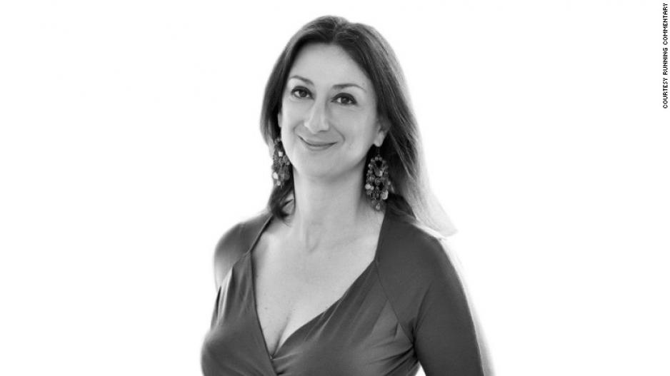 Η δημοσιογράφος Ντάφνι Καρουάνα Γκαλίζια από τη Μάλτα, δολοφονήθηκε λόγω των ερευνών της