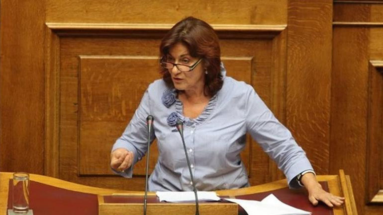 Φωτίου: «Ούτε ένα ευρώ δεν κόβεται από τα αναπηρικά επιδόματα»