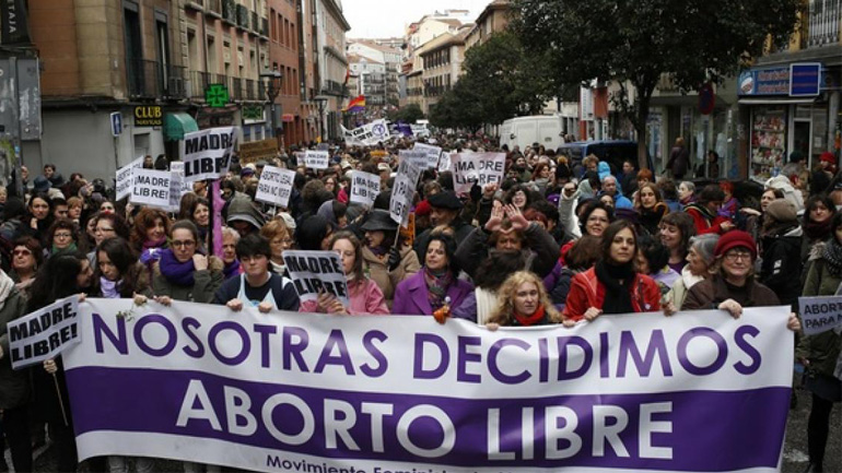 Το Συμβούλιο της Ευρώπης προειδοποιεί για οπισθοδρόμηση των δικαιωμάτων των γυναικών