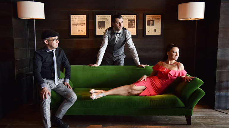 Οι «Les Au Revoir» στο Fifty Seven 57