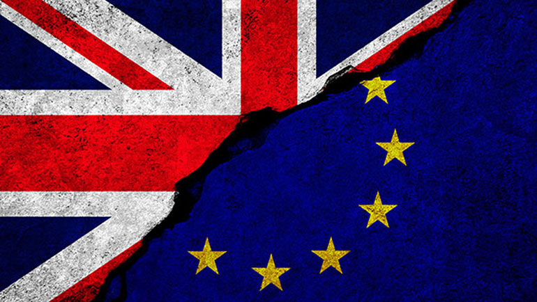 Βρετανία – Ιρλανδία: Τηλεφωνική επικοινωνία των πρωθυπουργών με κύριο θέμα το Brexit