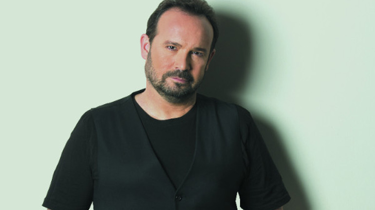 Παραμονή Χριστουγέννων με Κώστα Μακεδόνα και Ζωή Παπαδοπούλου στο Kremlino