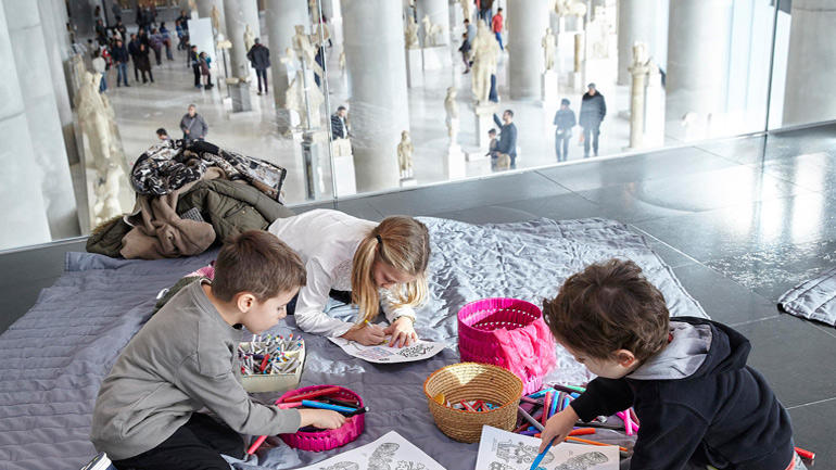 Το εορταστικό πρόγραμμα του Μουσείου Ακρόπολης