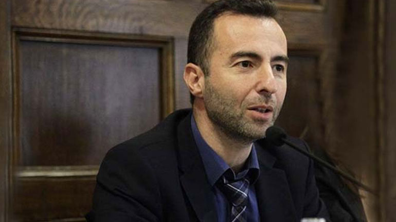 Αντισυνταγματικό χτύπημα στον κόσμο της εργασίας