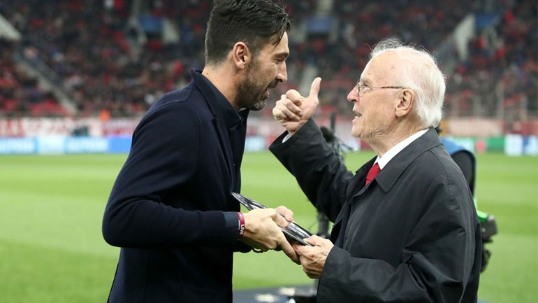 Το «ευχαριστώ» του Μπουφόν στον Ολυμπιακό και τους Έλληνες φιλάθλους