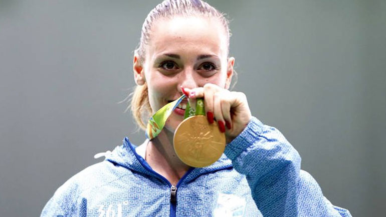 Το «ευχαριστώ» της Άννας Κορακάκη στον Ιβάν Σαββίδη