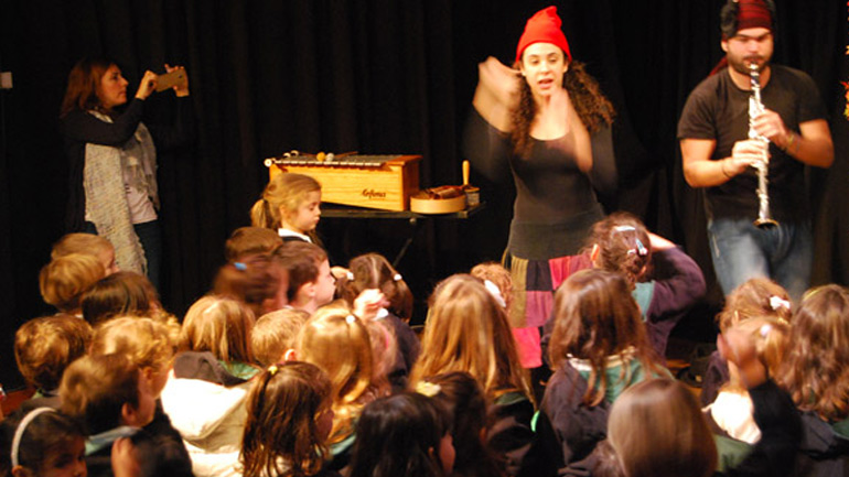 Τα Χριστούγεννα ξεκινούν στις «Μορφές Έκφρασης»