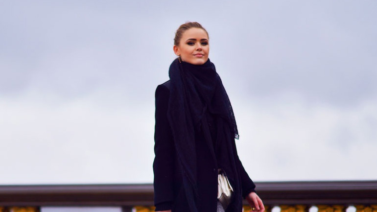 Πώς να φορέσεις το αγαπημένο σου ζιβάγκο φέτος τον χειμώνα