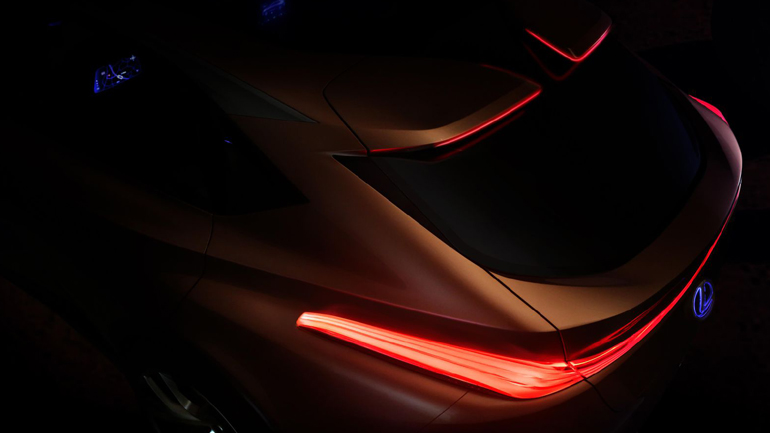 H Lexus ετοιμάζει το κορυφαίο crossover/SUV H Lexus ετοιμάζει το κορυφαίο crossover/SUV