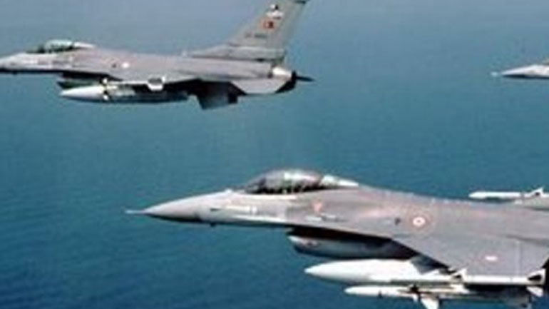 Δύο τουρκικά αεροσκάφη εισήλθαν σήμερα στο FIR Αθηνών χωρίς να καταθέσουν σχέδιο πτήσης στο κεντρικό Αιγαίο