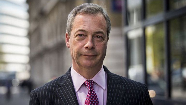 Φάρατζ: Ταπεινωτική χαρακτηρίζει τη συμφωνία για το Brexit