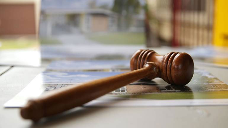 Στο σφυρί βίλα για το σκάνδαλο της ΑΤΤΙ-ΚΑΤ