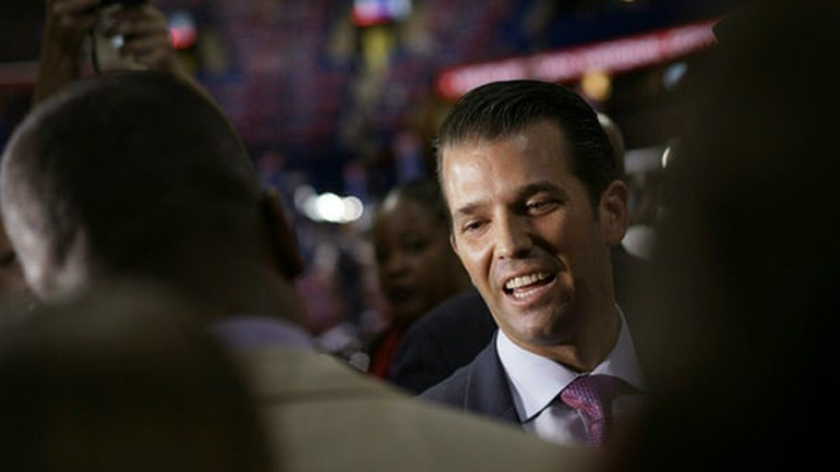 ΗΠΑ: Περίεργη επικοινωνία με Ρώσους είχε το επιτελείο του Ντόναλντ Τραμπ