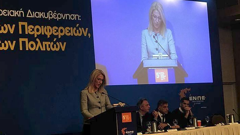 Ρ. Δούρου: Η κυβέρνηση να αναλάβει νομοθετική πρωτοβουλία για να επιταχυνθούν τα έργα υποδομής