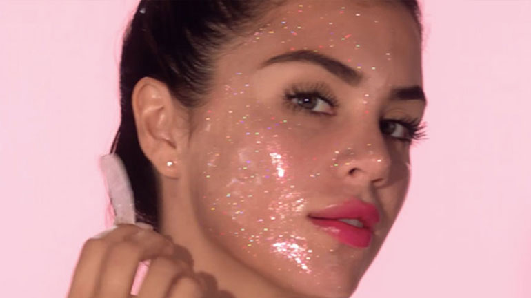 H νέα glow mask που κάνει θραύση στο Instagram και πρέπει να δοκιμάσεις!