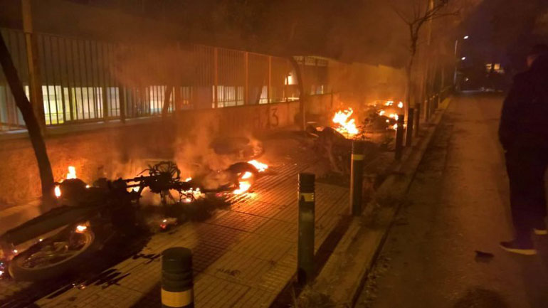 Σοβαρά επεισόδια στο Μετς σε αγώνα βόλεϊ μεταξύ Παναθηναϊκού-Εθνικού