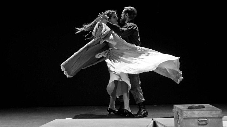 «Για την Ελένη» του Μάνου Καρατζογιάννη στο Θέατρο Σταθμός